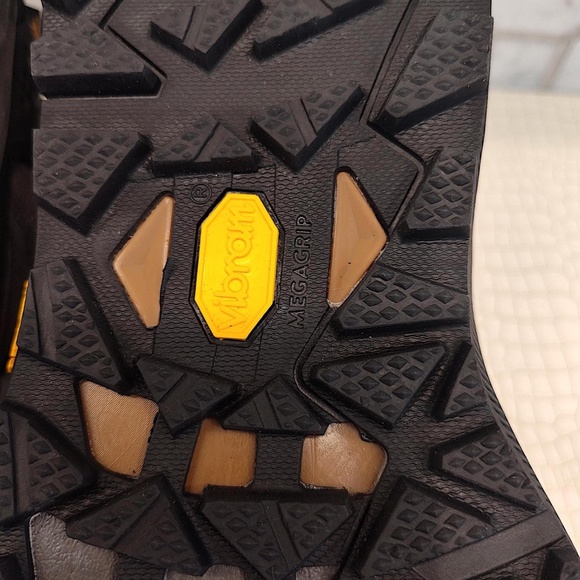 Brand New TEVA Mens M Ridgeview RP 1116627 Black 8.5 US. main image 8
